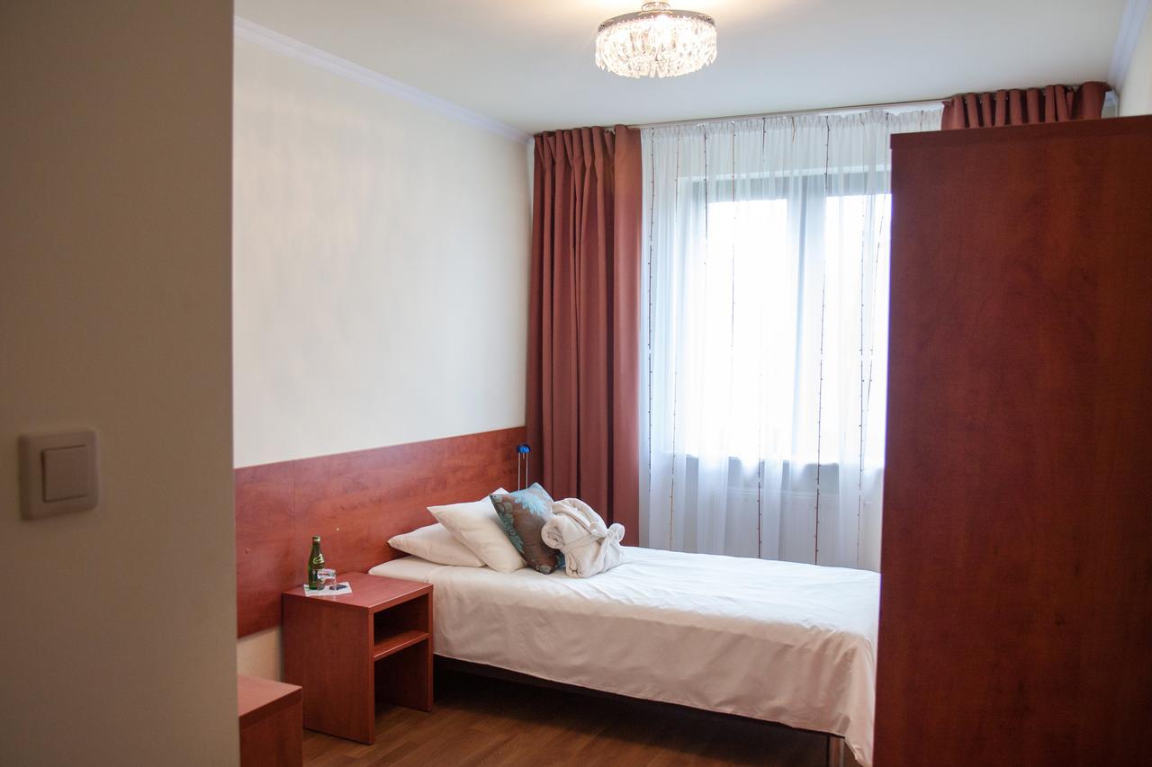 Zacisze Hotel Ulan Luaran gambar